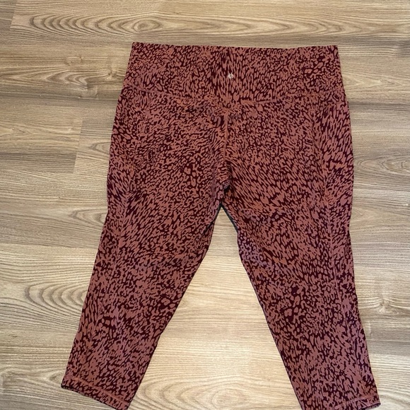 Athleta Salutation Stash Pocket II Printed7/8 Tight Legging Women’s 3X Plus - Picture 8 of 11